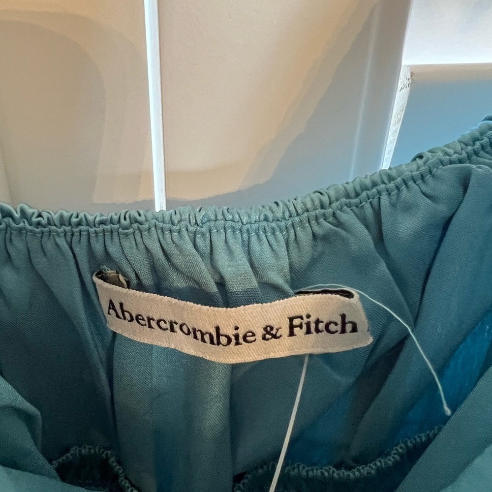 Abercrombie satin maxi dress. Beautiful aqua color, lined with side slit. NWT - Picture 3 of 3